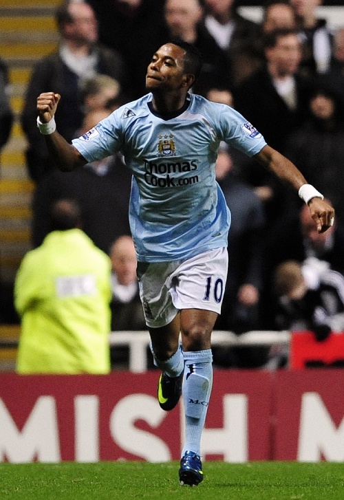 差距！北爱尔兰与卢森堡历史交锋8次，前者仅12年前输过1次（悬殊！北爱尔兰对卢森堡8战仅负一场，且已是12年前）