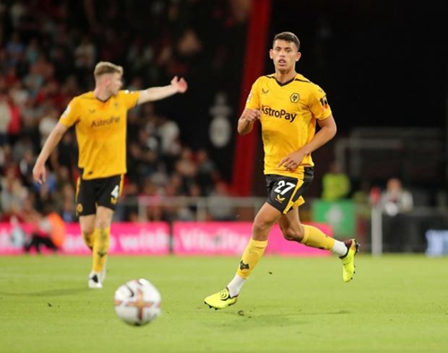 阿尔梅里亚沙特老板：目标升入西甲并持续发展；梦想签下C罗（阿尔梅里亚沙特老板：剑指西甲与长期发展，渴望签下C罗）