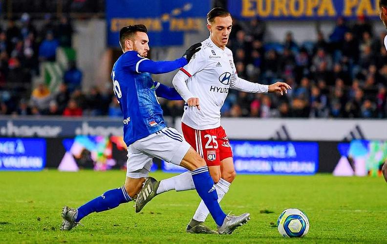 贡萨洛：大胜和进球效率有关，有时创造了机会但就是进不了球