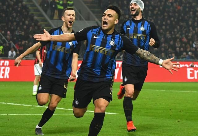 意甲裁判指派员罗基：霍伊伦应该因为肘击对手被罚下