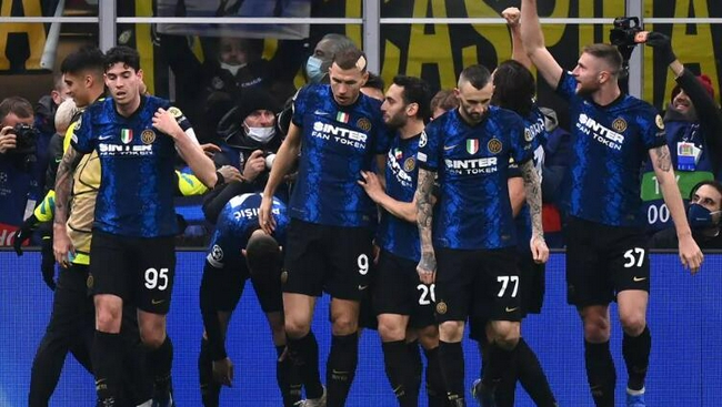 成都战亚冠领头羊，轮到刘殿座首发，蒯纪闻若集训海港难摆脱垫底