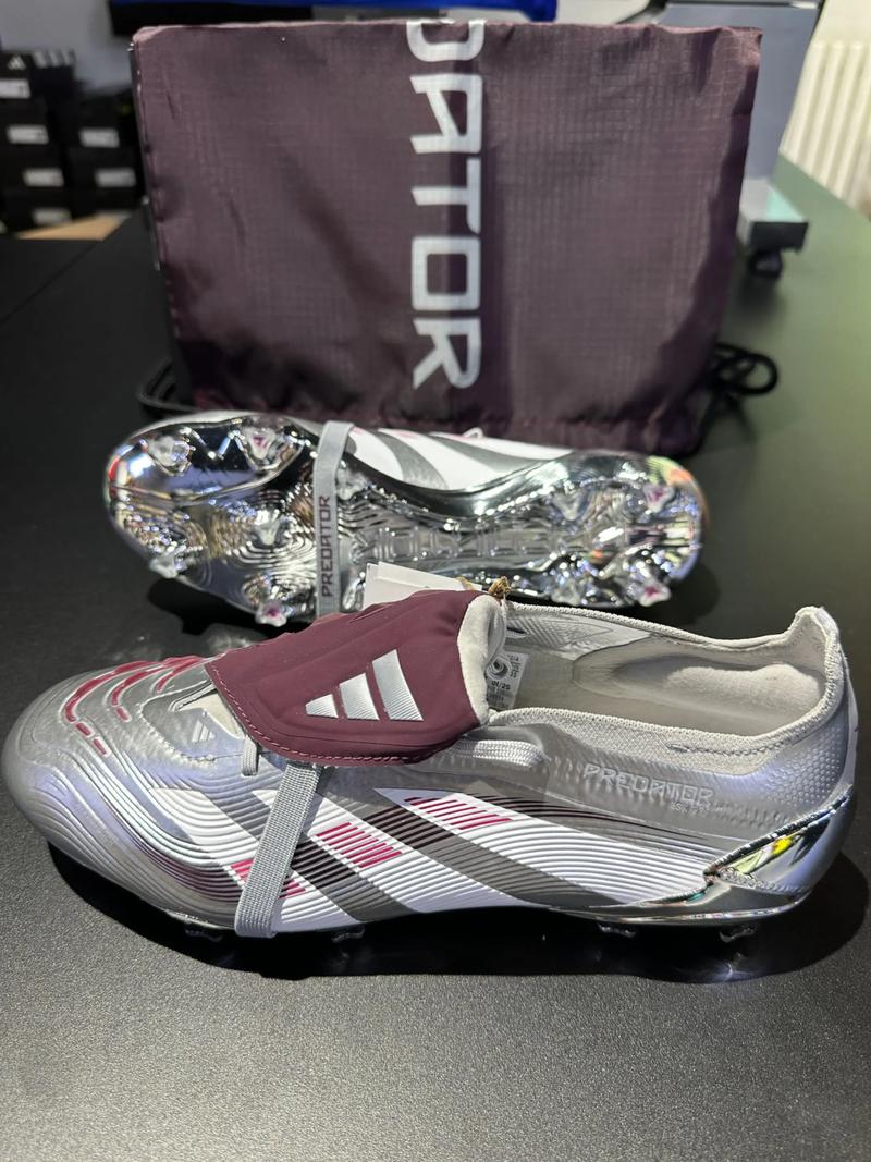 德甲战报：舍尔汉特制胜，佩奇诺维奇戴帽，弗赖堡4-3沃尔夫斯堡（德甲快讯：舍尔汉特献绝杀，佩奇诺维奇上演帽子戏法，弗赖堡4比3击退沃尔夫斯堡）