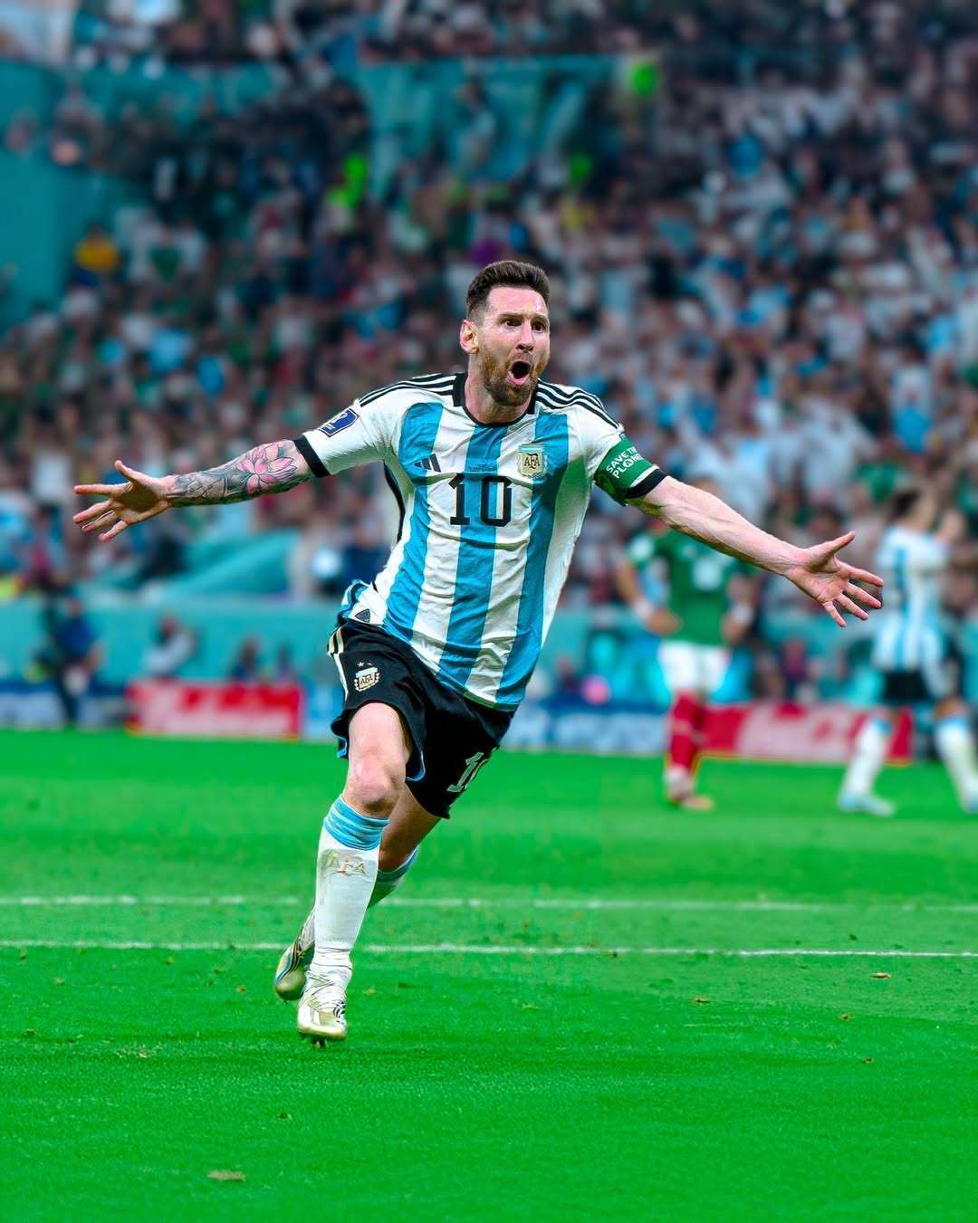 利物浦萨拉赫末段进球险胜曼联