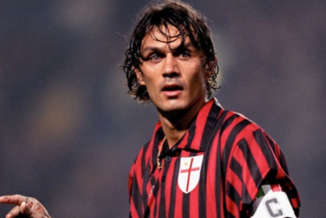 波兰主帅：即使踢得丑陋也要赢球；扎莱夫斯基染黄让我恼火