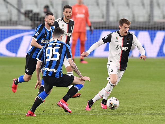 阿斯：曼联8000万引援成水货？谢什科未达预期且迷失体系（阿斯：曼联8000万新援物非所值？谢什科未达预期且难融入战术体系）