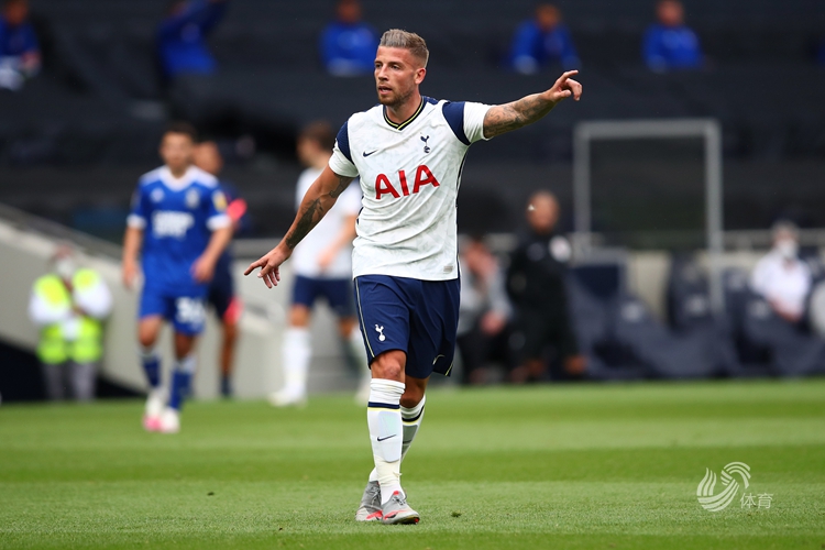 德转2025年度球员浏览量排名：C罗第1，梅西第2，亚马尔第3（德转公布2025年球员访问量榜：C罗登顶，梅西居次，亚马尔第三）