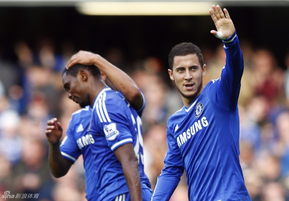 半场：热那亚1-1佛罗伦萨，厄斯蒂高破门，古德蒙德松点射